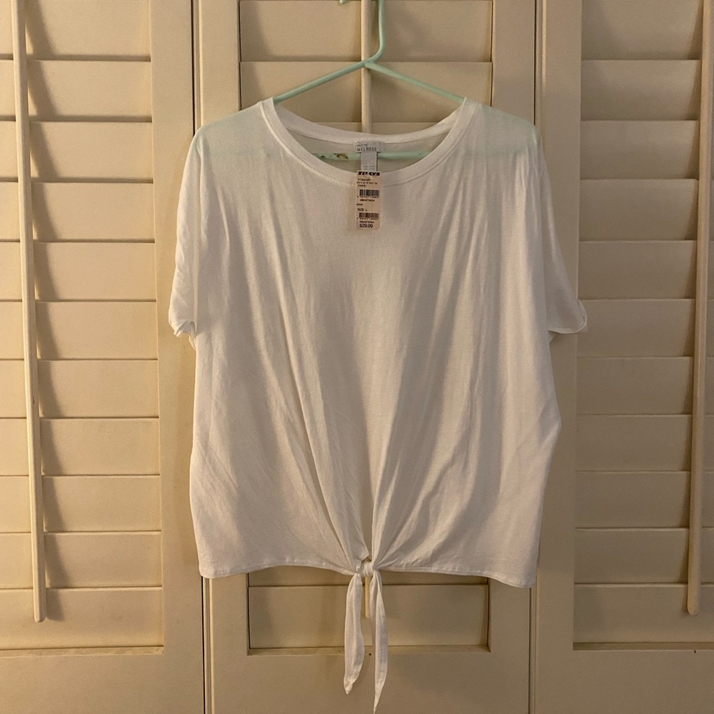 White tie bottom shirt with tags never worn